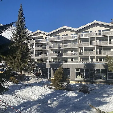 Hotell Kristall 3*