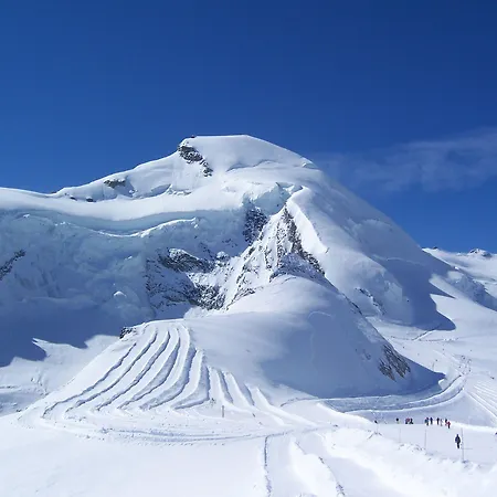 Kristall ホテル 3*