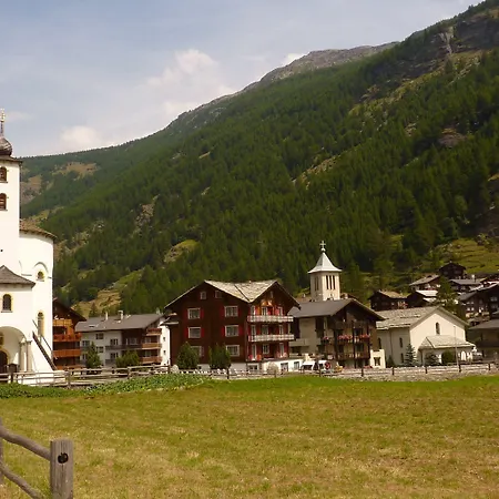 Kristall-saphir Superior 3*