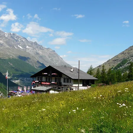 Kristall-saphir Superior Hotel