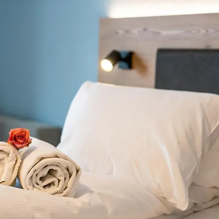 Kristall Hotel