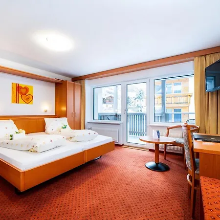 Kristall Hotel Saas-Almagell